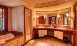 prince_maurice_junior_suites_bathroom