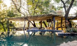 rock_pool_singita_boulders