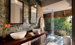 andbeyond-ngala-safari-lodge-family-suite-wc