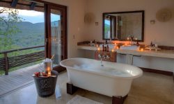 andbeyond-phinda-mountain-lodge-bathroom-south-africa-safari