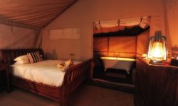 double_room_in_family_tent_with_bath_en-suite